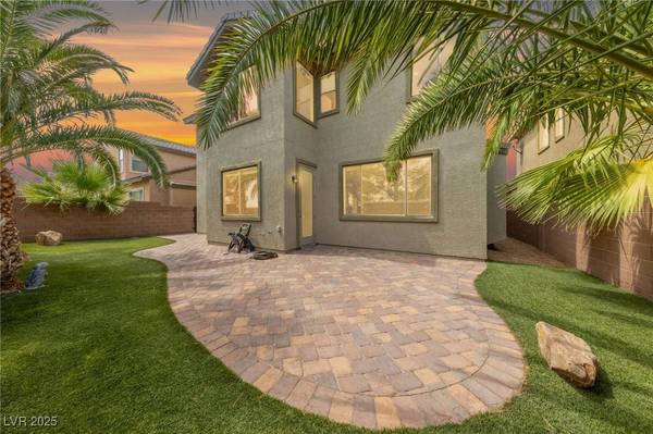 8228 Seven Falls ST, North Las Vegas, NV 89085