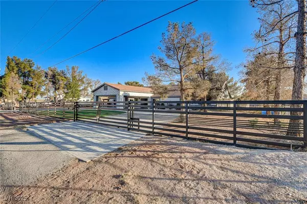 5353 Dorrell LN, Las Vegas, NV 89131