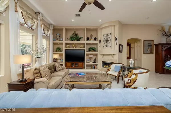 1329 Calle Cantar, Henderson, NV 89012