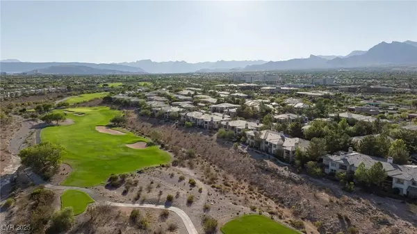 1000 Duckhorn CT #202, Las Vegas, NV 89144