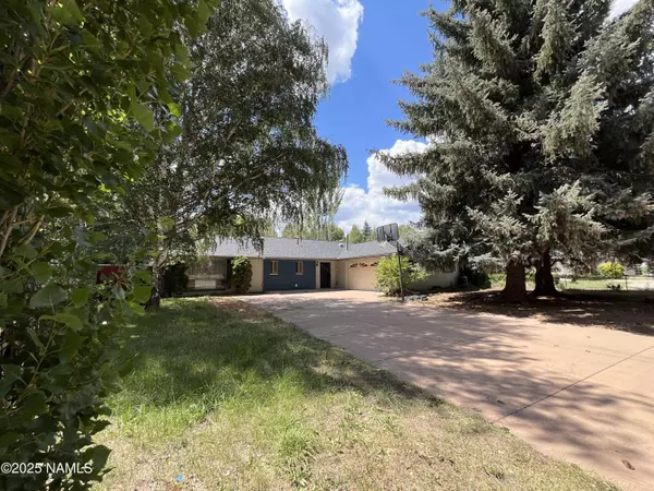 1707 N Fort Valley Road, Flagstaff, AZ 86001