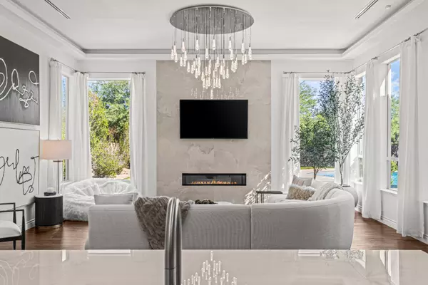 Luxury Home Marketing in Las Vegas: Why Representation Defines Your Results