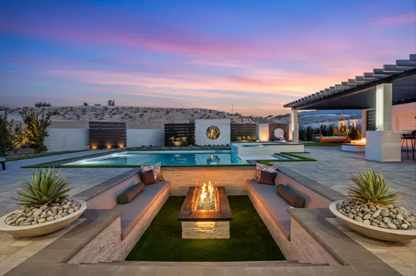 Tips and Strategies for Selling Your Home in Las Vegas This Summer