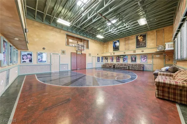 1008 Santa Helena AVE, Henderson, NV 89002