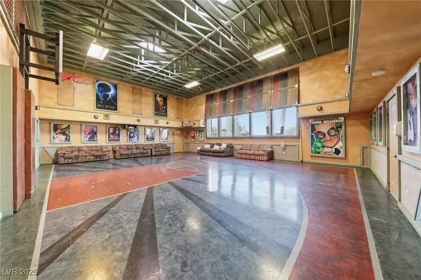 1008 Santa Helena AVE, Henderson, NV 89002