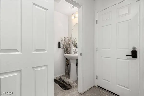 10604 Sariah Skye Avenue, Las Vegas, NV 89166