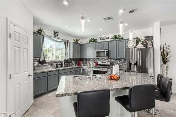 10604 Sariah Skye Avenue, Las Vegas, NV 89166