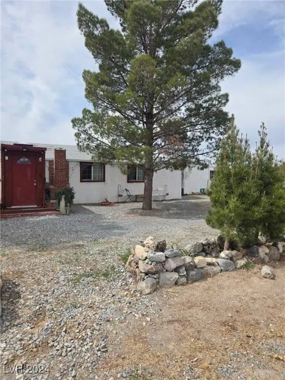 5200 Bonnie Street, Pahrump, NV 89048