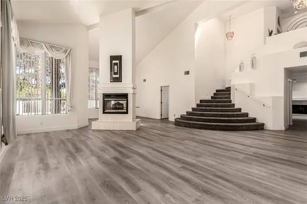 5228 Painted Lakes WAY, Las Vegas, NV 89149