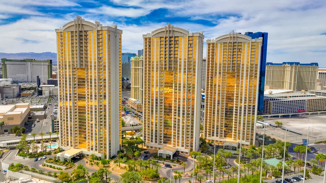 135 E Harmon Ave #804, Las Vegas, NV 89109-4503