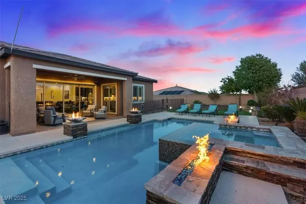 9801 Guiding Light Avenue, Las Vegas, NV 89149