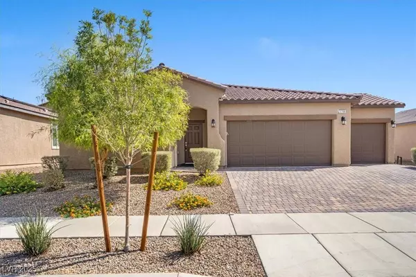 3708 Fuselier DR, North Las Vegas, NV 89032