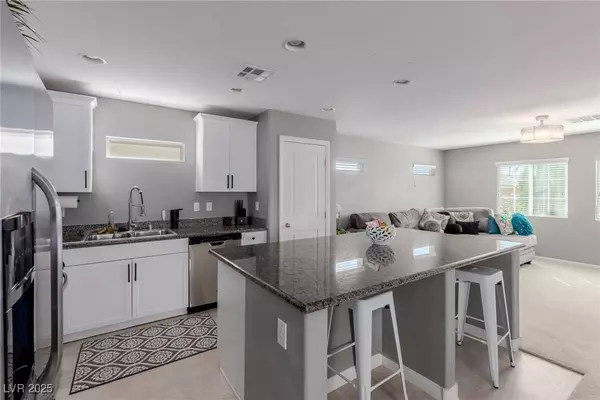 8968 Horizon Hyatt AVE, Las Vegas, NV 89178