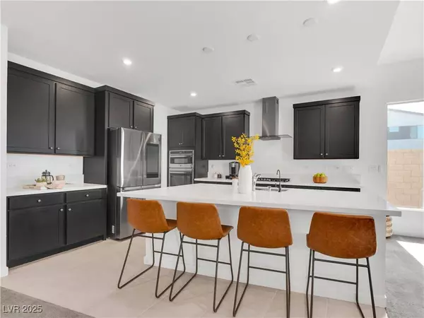 4246 W Landberg AVE, Las Vegas, NV 89141