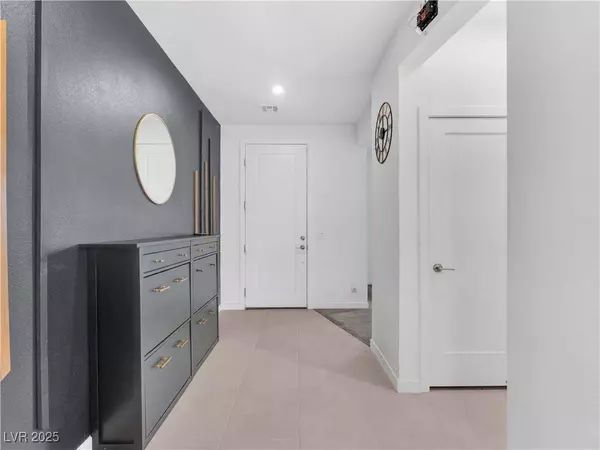 4246 W Landberg AVE, Las Vegas, NV 89141