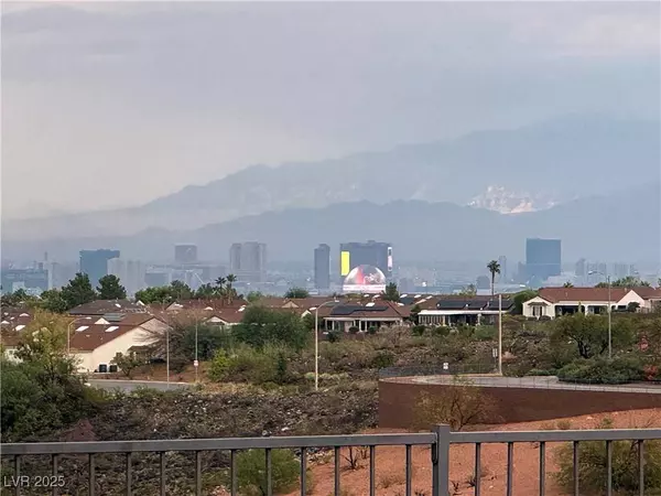 2784 Cherrydale Falls DR, Henderson, NV 89052