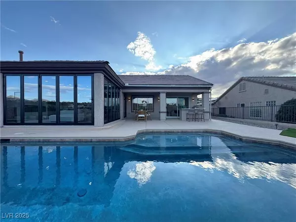 2784 Cherrydale Falls DR, Henderson, NV 89052