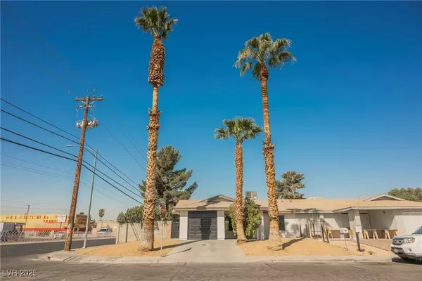 10 Yew AVE, Las Vegas, NV 89110