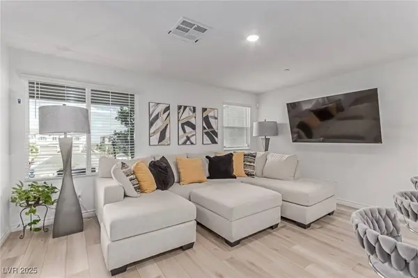 6150 Foxes Dale ST, Las Vegas, NV 89166