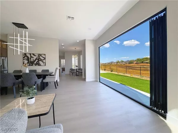 2872 Sumter Valley CIR, Henderson, NV 89052