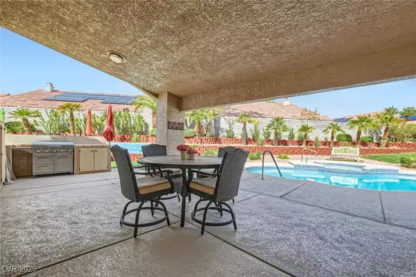 5725 Owl Butte Court, Las Vegas, NV 89149