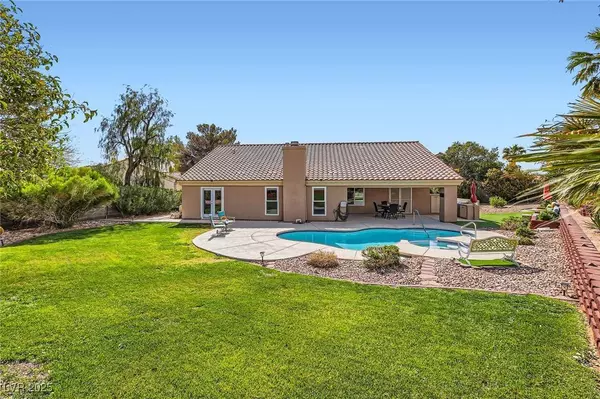 5725 Owl Butte Court, Las Vegas, NV 89149