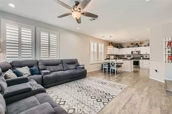 9413 Steeltree ST, Las Vegas, NV 89143