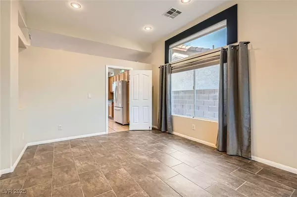 10212 Donald Weese CT, Las Vegas, NV 89129