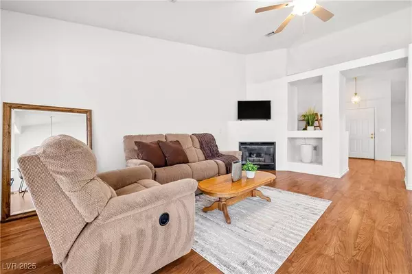 5704 Owl Butte CT, Las Vegas, NV 89149