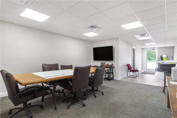 505 E Young AVE, Warrensburg, MO 64093