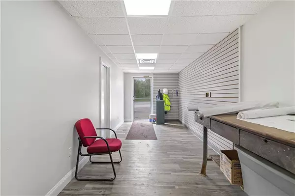 505 E Young AVE, Warrensburg, MO 64093