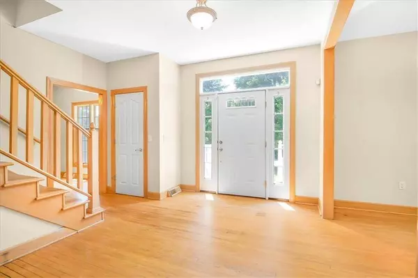 245 SW 400 RD, Warrensburg, MO 64093