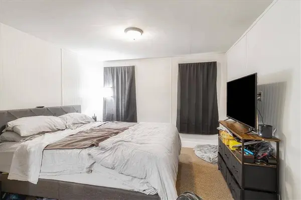 212 W North ST, Warrensburg, MO 64093