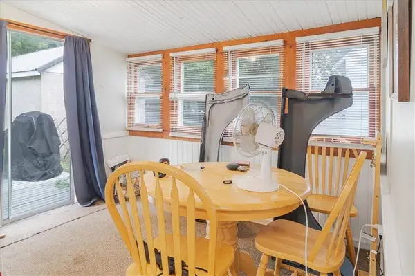 212 W North ST, Warrensburg, MO 64093