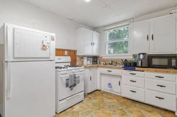 212 W North ST, Warrensburg, MO 64093