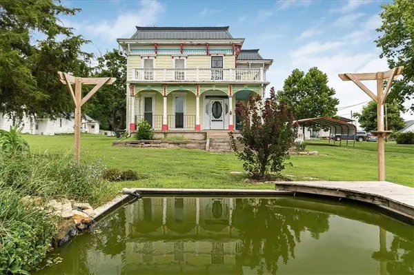 1057 NE 75th N/A, Knob Noster, MO 65336