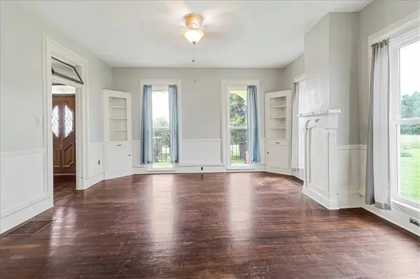 1057 NE 75th N/A, Knob Noster, MO 65336