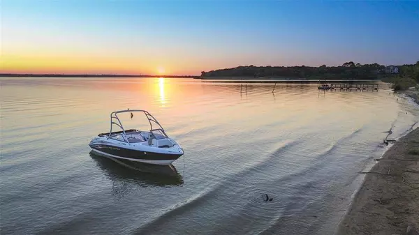 6833 Red Bud Drive, Flower Mound, TX 75022