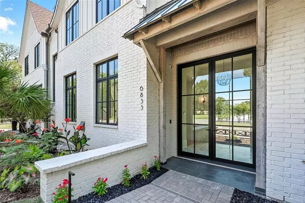 6833 Red Bud Drive, Flower Mound, TX 75022