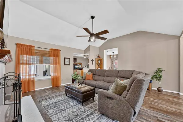 4312 Hillshire Court, Flower Mound, TX 75028