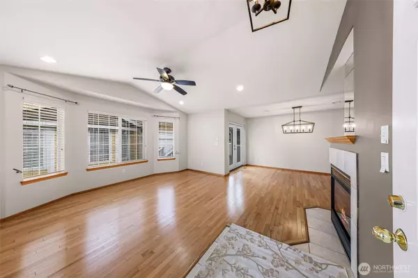 2922 Racine ST, Bellingham, WA 98226