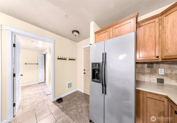 690 32nd St #B210, Bellingham, WA 98225