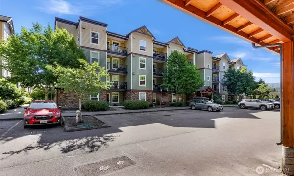 690 32nd St #B210, Bellingham, WA 98225