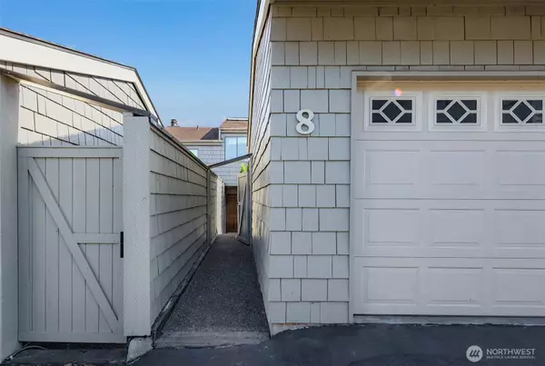 708 Poplar DR #8, Bellingham, WA 98226