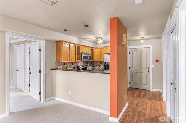 690 32nd St #B309, Bellingham, WA 98225