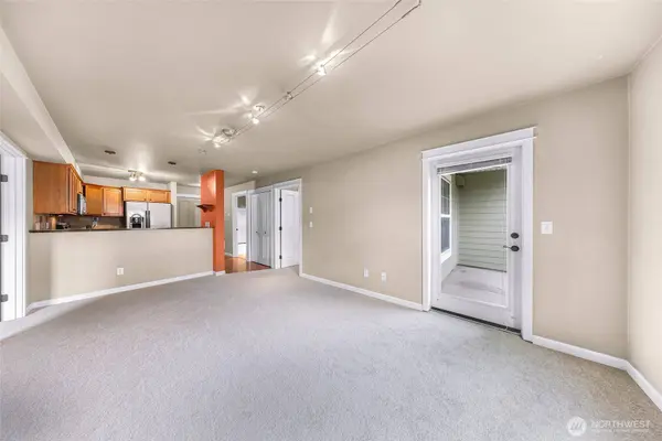 690 32nd St #B309, Bellingham, WA 98225