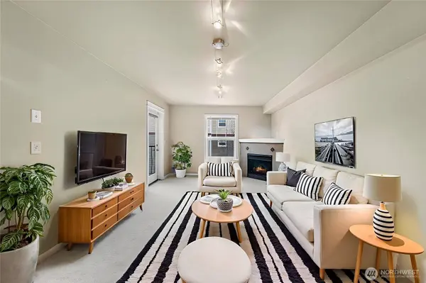 690 32nd St #B309, Bellingham, WA 98225