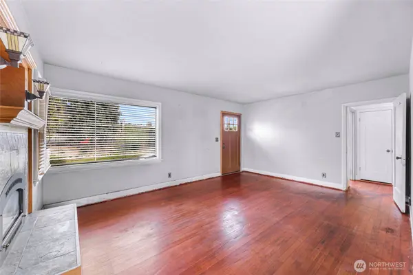 809 W Connecticut ST, Bellingham, WA 98225