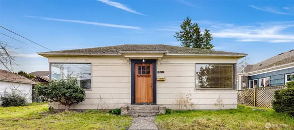 809 W Connecticut ST, Bellingham, WA 98225