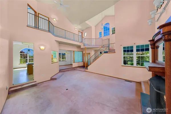 4077 Tarte Rd, Blaine, WA 98230